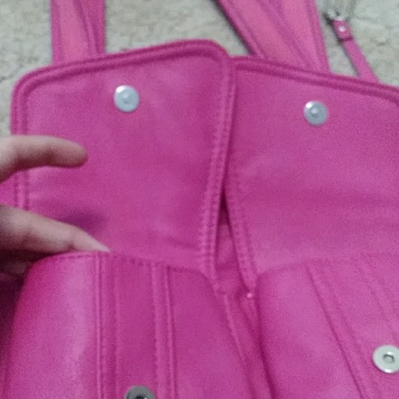 Purse - Picture 2 of 7